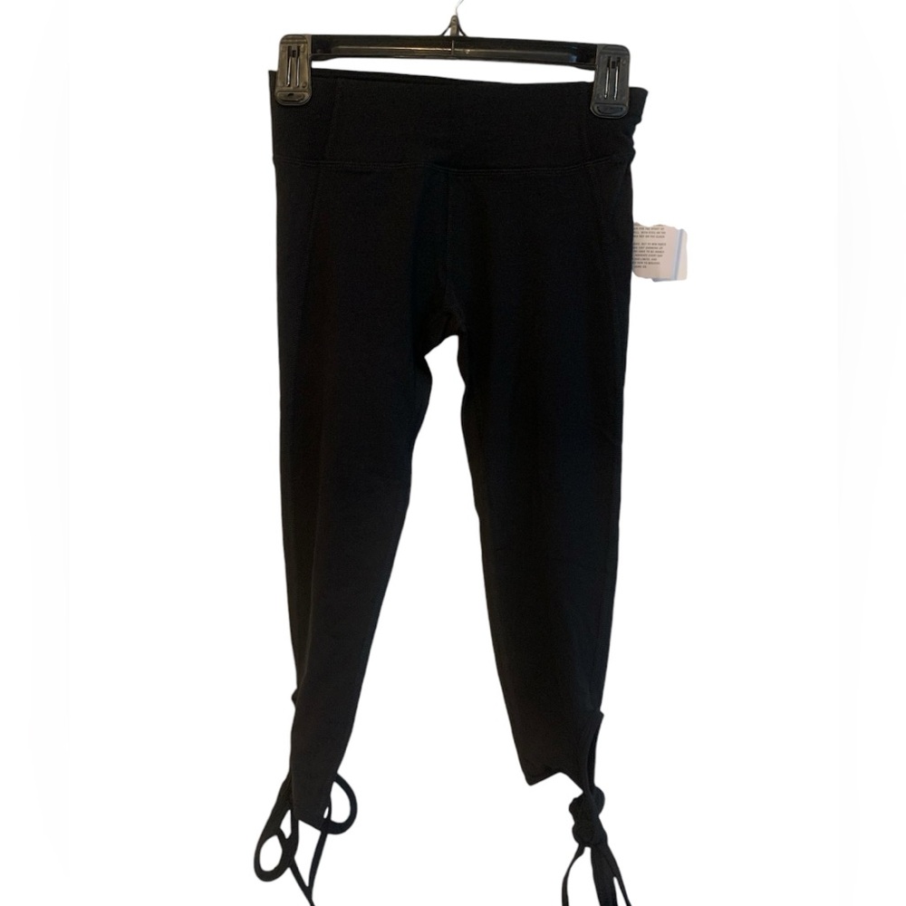 NWT designer DKNY crop stretchy black yoga gym leggings with tie - Picture 2 of 7